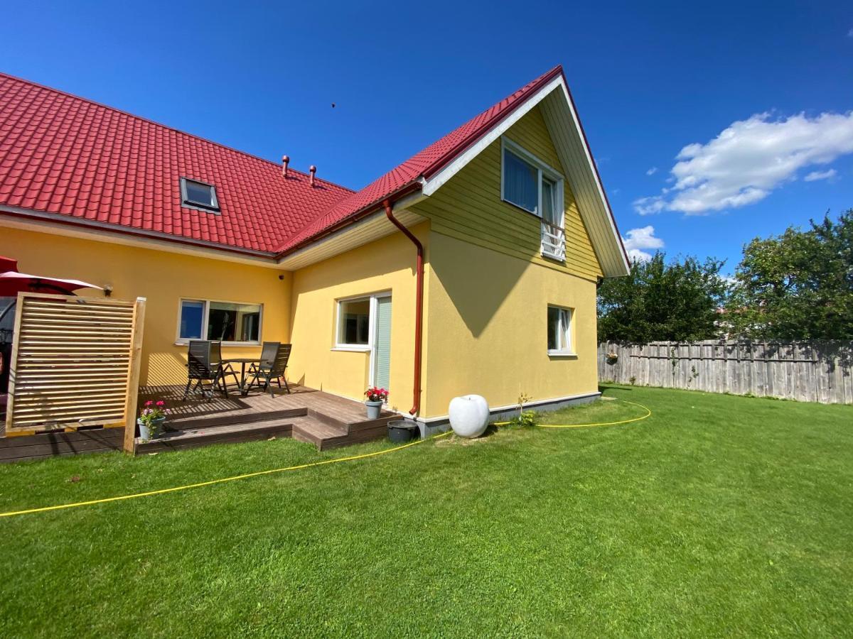 Metsa Apartments Pärnu Extérieur photo