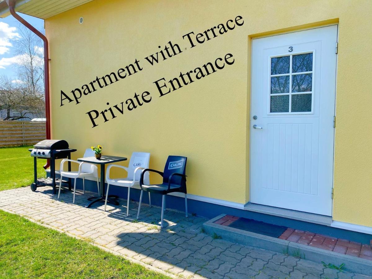 Metsa Apartments Pärnu Extérieur photo